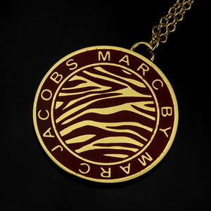 MARC BY MARC JACOBS ペンダント M0002128 81460 レッド