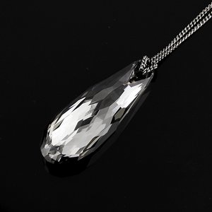 SWAROVSKI（スワロフスキー） 1098426 ネックレス ブラック クリスタルモチーフ