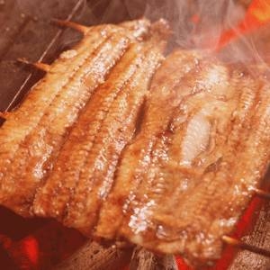 【お中元用 のし付き（名入れ不可）】【愛知県産うなぎ使用】うなぎ割烹「一愼」特製うなぎ串蒲焼 約100g×4串（たれ、山椒セット）