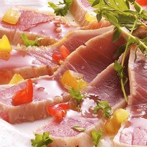 【お中元用 のし付き(名入れ不可)】焼津・仲買人厳選【炭火焼 炙り鮪450g・トロ南鮪120gセット】タレ、わさび付、カット済み