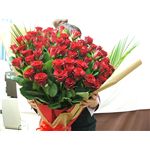 【2010年母の日限定】赤バラ花束60本 迫力の大きさとボリューム