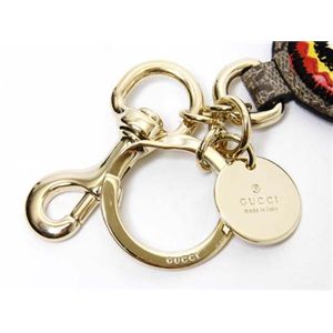 【現品限り】GUCCI（グッチ） キーホルダー ヘビ/雪だるま コーティングキャンバス ベージュ/白/赤/黄 【中古A】