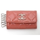 【現品限り】CHANEL（シャネル） マトラッセ キーケース6本 エナメル サーモンピンク 【中古AB】