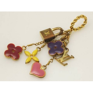 【現品限り】LOUIS VUITTON（ルイ ヴィトン） スウィートモノグラム ペンダントトップ M65483 【中古B】 - 拡大画像