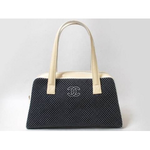 【現品限り】CHANEL（シャネル） ボストンバッグ コットン／エナメル ネイビー／クリーム 【中古A】