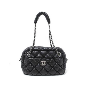 【現品限り】CHANEL（シャネル） マトラッセ バブルキルト チェーンショルダー 黒 ブラック 【中古SA】