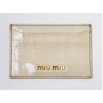 【現品限り】MIUMIU（ミュウミュウ） カードケース クロコ風型押し アイボリー 【中古B】