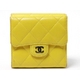 CHANEL（シャネル）　Wホック財布　カーフ　イエロー
