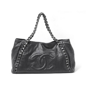 【現品限り】CHANEL（シャネル） ラグジュアリーライン チェーントート 黒 カーフ A33378 【中古A】