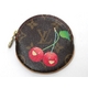 LOUIS　VUITTON（ルイヴィトン）　モノグラムチェリー　キーチェーン付き　丸型コインケース　M95043
