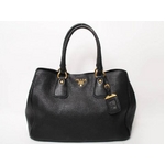【現品限り】PRADA（プラダ） トートバッグ レザー 黒 BR4482 【中古A】