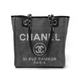 CHANEL（シャネル）　ロゴ　キャンバス　トートバッグ　黒　2012年新作
