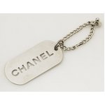 【現品限り】CHANEL（シャネル）ロゴプレート　キーリング　シルバー 【中古B】