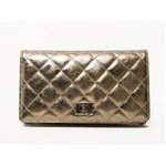 【美品・現品限り】CHANEL ［シャネル］ 2.55　マトラッセ　2つ折長財布　ブロンズ　A35304　【新品同様】