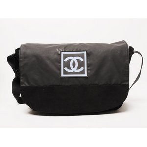 【 現品限り】 CHANEL ［シャネル］ スポーツライン　ショルダーバッグ　黒　ブラック 【中古AB】