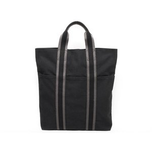 【美品 現品限り】 HERMES ［エルメス］ フールトゥカバス　黒　ブラック  【中古A】