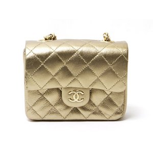 【美品 現品限り】 CHANEL ［シャネル］ ミニミニマトラッセ　バッグチャーム　ゴールド 【中古A】