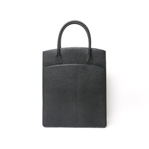 【美品 現品限り】 HERMES ［エルメス］ ホワイトバスアップ　シェーブル　黒 【中古SA】
