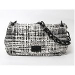 【現品限り・美品】 PRADA ［プラダ］ プラチェーンショルダーバッグ　ツイード　白/黒　BR4874 【中古A】