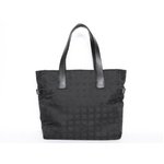 【美品 現品限り】 CHANEL ［シャネル］ トラベルライントートGM　サイドベルト付　黒　ブラック　A15825 【中古AB】