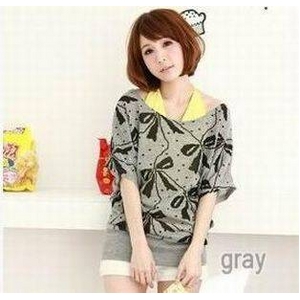 激安☆Tシャツ♪ リボン柄　1480円　グレー　即日発送！！！激安通販