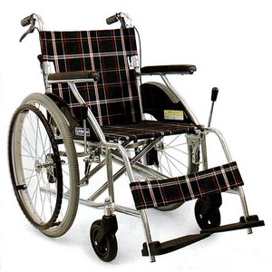 【消費税非課税】自走介助式 アルミ車椅子 ＡＡ-01Ｂ 超軽量 - 拡大画像