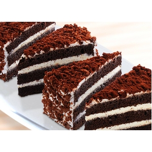 奥深い甘さが特徴のチョコレートケーキ！