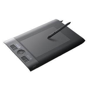 WACOM ペンタブレット Intuos4 Special Edition [ PTK-640/K2 ]の画像1
