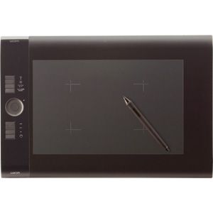 WACOM A4ワイドサイズペンタブレット intuos 4 [ PTK-840/K0 ]の画像1