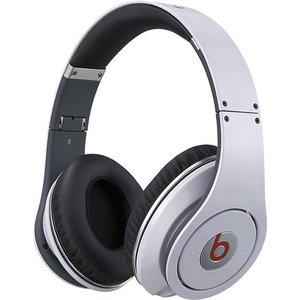 Beats by Dr. Dre Beats Studio ノイズキャンセリング・ヘッドフォン／ホワイト BT OV STUDIO WHT