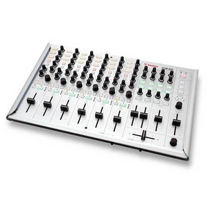 Vestax（ベスタクス） VCM-600 USB MIDI Controller - 拡大画像