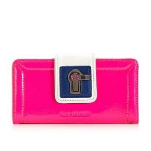 JUICY COUTURE（ジューシークチュール） Continental Wallet ウォレット Ultra Fuschia Multi