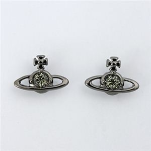 Vivienne Westwood（ヴィヴィアンウエストウッド） 1112-12-23 ピアス　【ブランド箱入り】