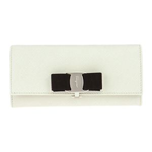 FERRAGAMO（フェラガモ） B559 PEBBLE／POR 長札（ファスナー付）