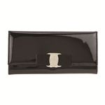 FERRAGAMO（フェラガモ） B559 PATENT／BLK 長札（ファスナー付）