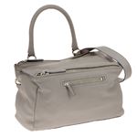 GIVENCHY（ジバンシー） 13L5250012／020 ショルダーバッグ