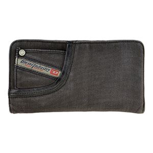 DIESEL（ディーゼル） X01943-PR125／T8013 二つ折り財布