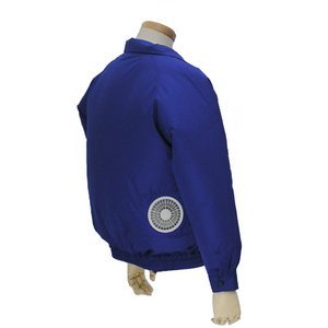 空調服の小型ファン右側