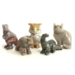 【ミニ動物　アニマルの置物5点セット】T04　天然石　ソープストーンのお守り　動物の形したミニチュア　ハンドメイド彫刻　ペルー製  商品写真