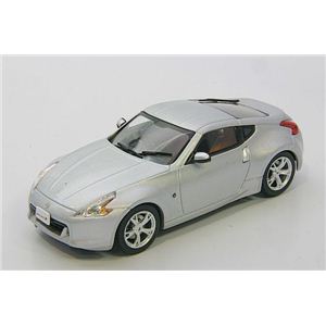 エブロ 1／43 ニッサン フェアレディZ 2008 シルバー