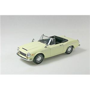 エブロ 1／43 ダットサン フェアレディ SP1600 旧Pと中身同じ アイボリー