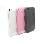 iPhone5★人気のウェーブデザインのTPUケース!! 今ならお得な液晶保護フィルムが付きます♪【全3色】 ブラック