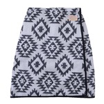 オルテガ柄 スカートブランケット/防寒グッズ 【ブラック×ホワイト】 フリーサイズ