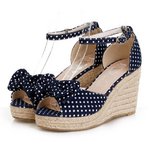 リボン付ウエッジソール・水玉ミュール/紺色35サイズ