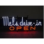 初登場！ネオンサイン【Mel's drive-in OPEN】