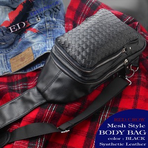 ボディーバッグRED　CROW　メッシュ編み込み　BODY　BAG