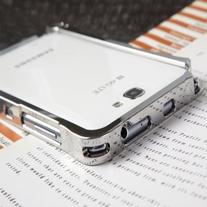 MOBiCRAB GALAXY Note2(SC-02E) 用 メタルバンパー　（24Kホワイトゴールド）