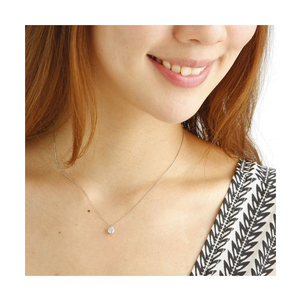 【ダイヤモンドローズジュエリーボックス付き】プラチナPt0.5ct ダイヤモンドヴェネチアンペンダント/ネックレス(鑑定書付き)