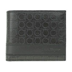 Salvatore Ferragamo（サルヴァトーレ フェラガモ） ガンチーニ型押しカーフ 二つ折り財布 ブラック 8734 PEBBLE BLK