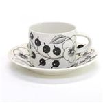 ARABIA（アラビア） ≪北欧食器≫ Black Paratiisi ブラックパラティッシ cup ＆ saucer set カップ（280ml）+ソーサー（16.5cm）セット 6677+6678